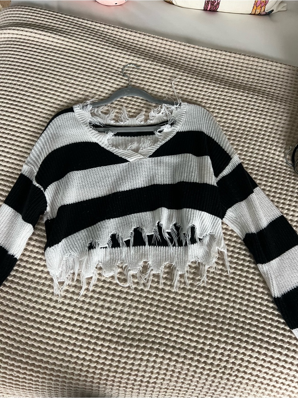 SHEIN Black & White Distressed Striped V-Neck Sweater